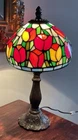Beautiful Vintage Tiffany style stained glass table lamp, Tulip Design