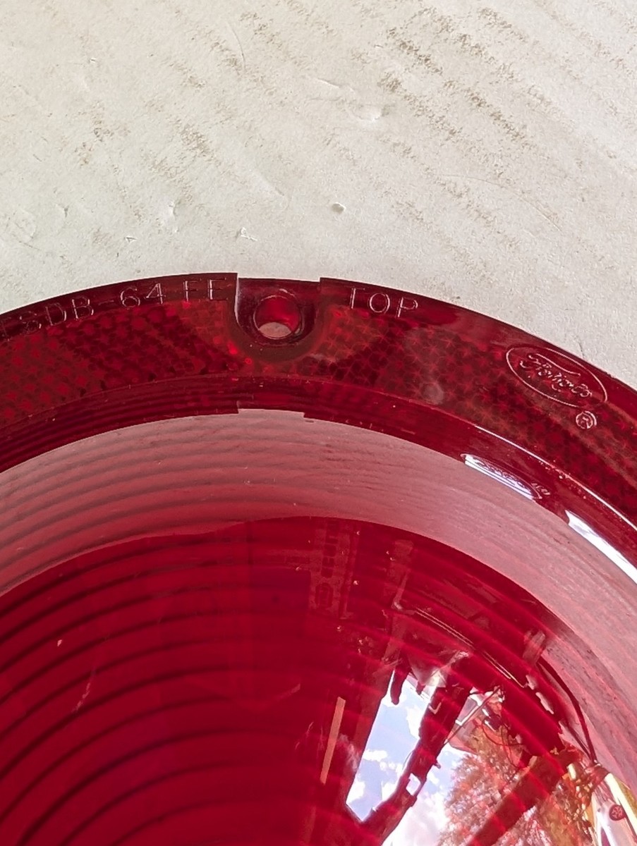 1964 Ford Fairlane Thunderbolt Tail Light Lens C4oz 13450-c for
