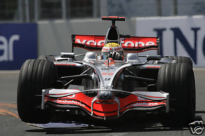 OVER 10000 FORMULA 1 2008 PHOTOGRAPHS IN SUPER HIGH RES - Afbeelding 1 van 1