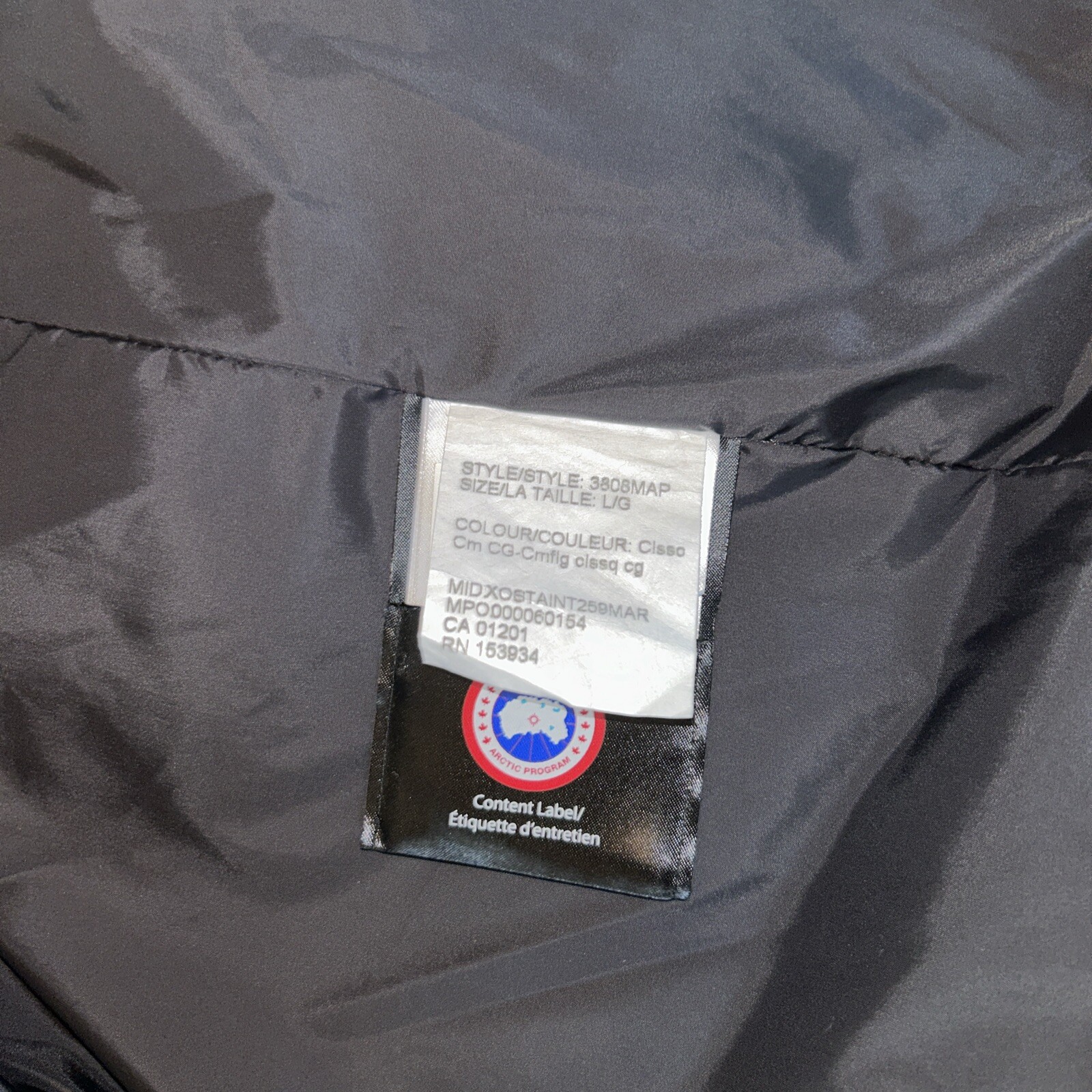canada goose wyndham parka medium Camo Green image 3