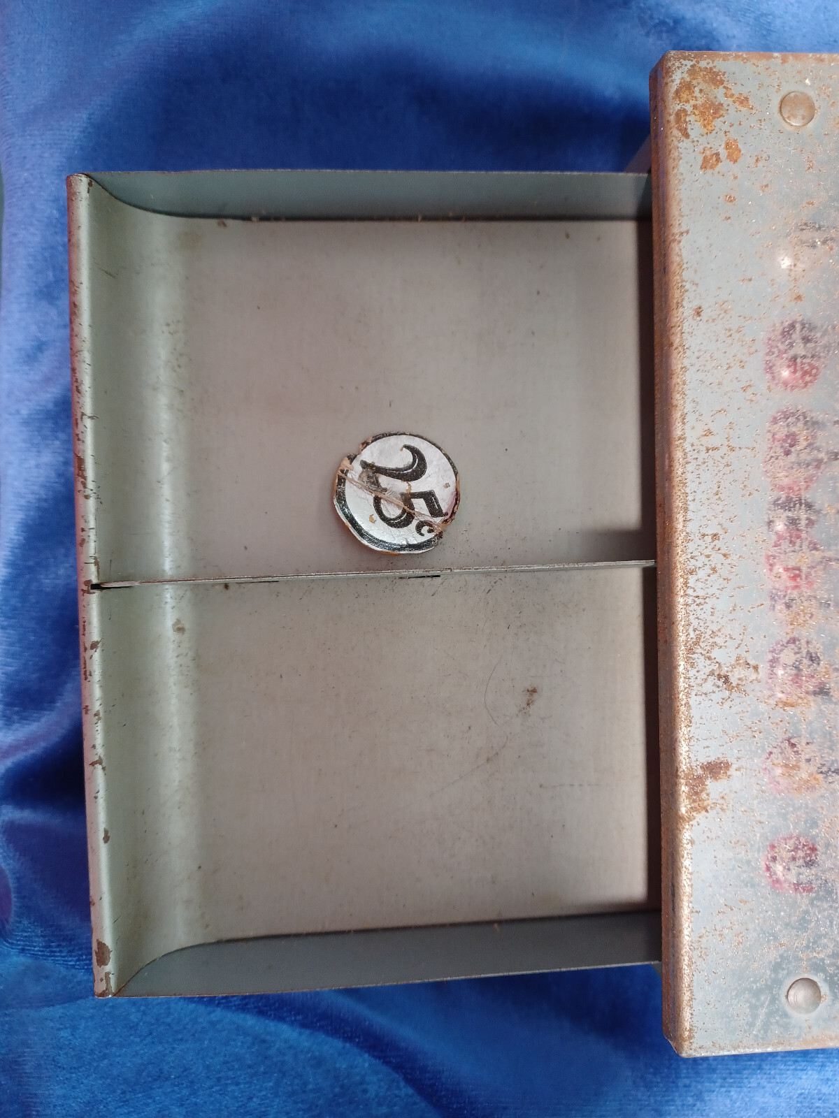 как выглядит Original Vtg 1950s Red Tin Toy Cash Register w/ Working Drawer Bell Metal фото