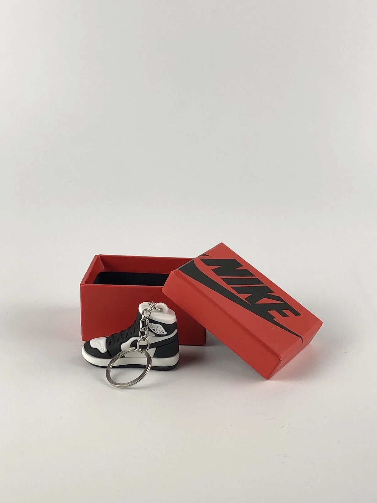 Porte clés 3D Air Nike Jordan chaussures idée cadeau Jordan Dior Air Nike (BOITE INCLUSE)
