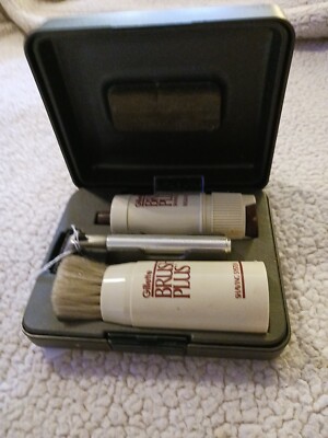 VINTAGE GILLETTE BRUSH PLIS RAZOR KIT