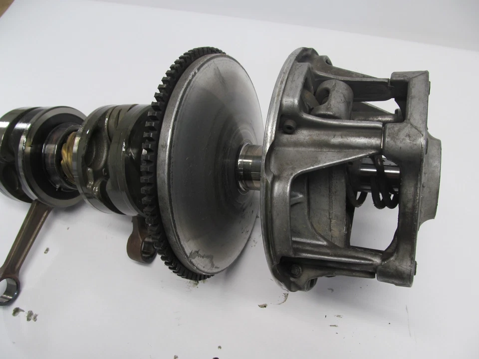 2007 POLARIS DRAGON RMK 700 CRANKSHAFT CRANK SHAFT AND CLUTCH - Image 2 of 4