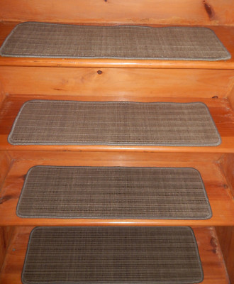 14  Step 9'' x 30'' + Runner 30'' x 61'' Tufted carpet Wool Blend Stair Treads .