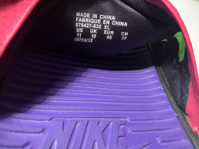 Nike‎ Solarsoft Slide Mens 12 Pink Purple Volt Green Sandals 576427-635 Nike Solarsoft Slide Mens 12 Pink Purple Volt Green Sandals  main image 3