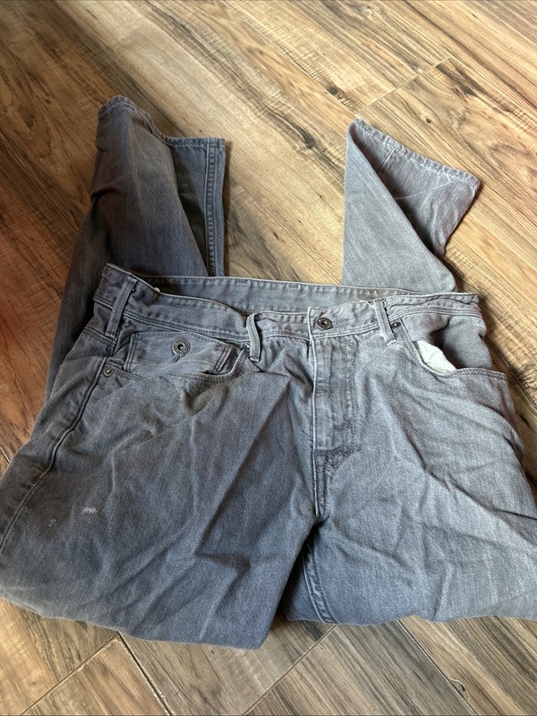 Grey Levi’s 34x30