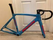 Bianchi  Oltre XR4 Carbon Disc Road Frameset 700c.  ( 55cm )