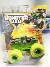 NEW 2026 Monster Jam 1:64 GRAVE DIGGER GREEN GHOST Walmart Exclusive Yellow Tire