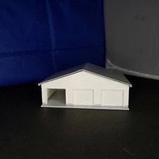 HO Scale 1:87 - 3 Car Garage with Opened and Closed Garage Door - 3D Printed