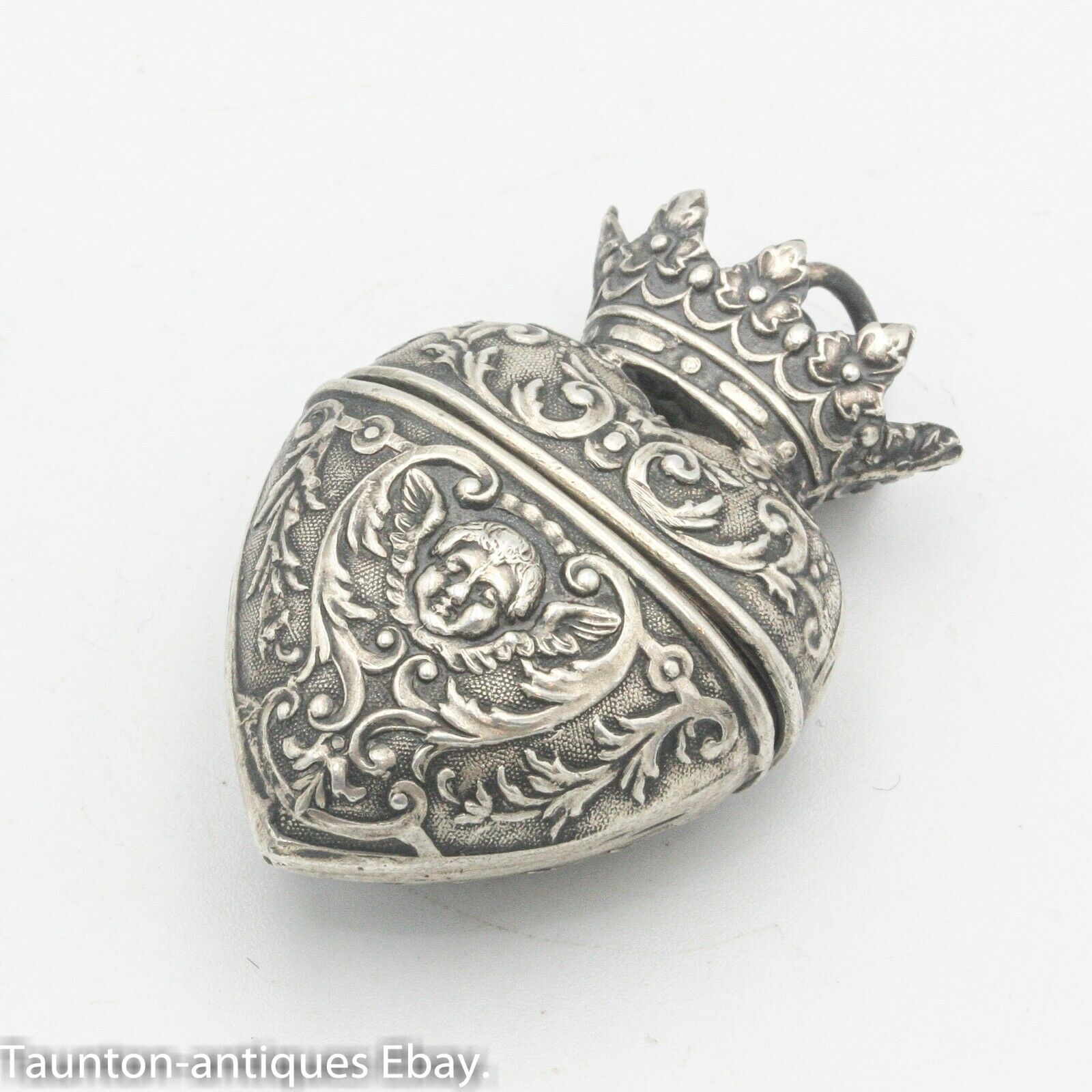 Very rare German 19th C vinaigrette chatelaine pendant solid silver cherub heart