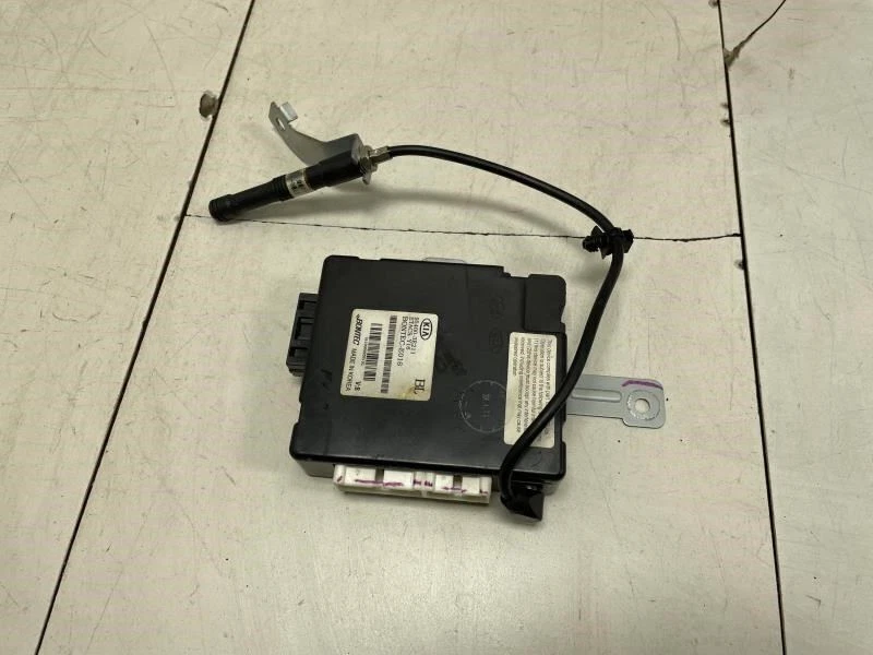 Kia Sorento LX 2006 módulo de control de tracción OEM+ Foto 4 de 4