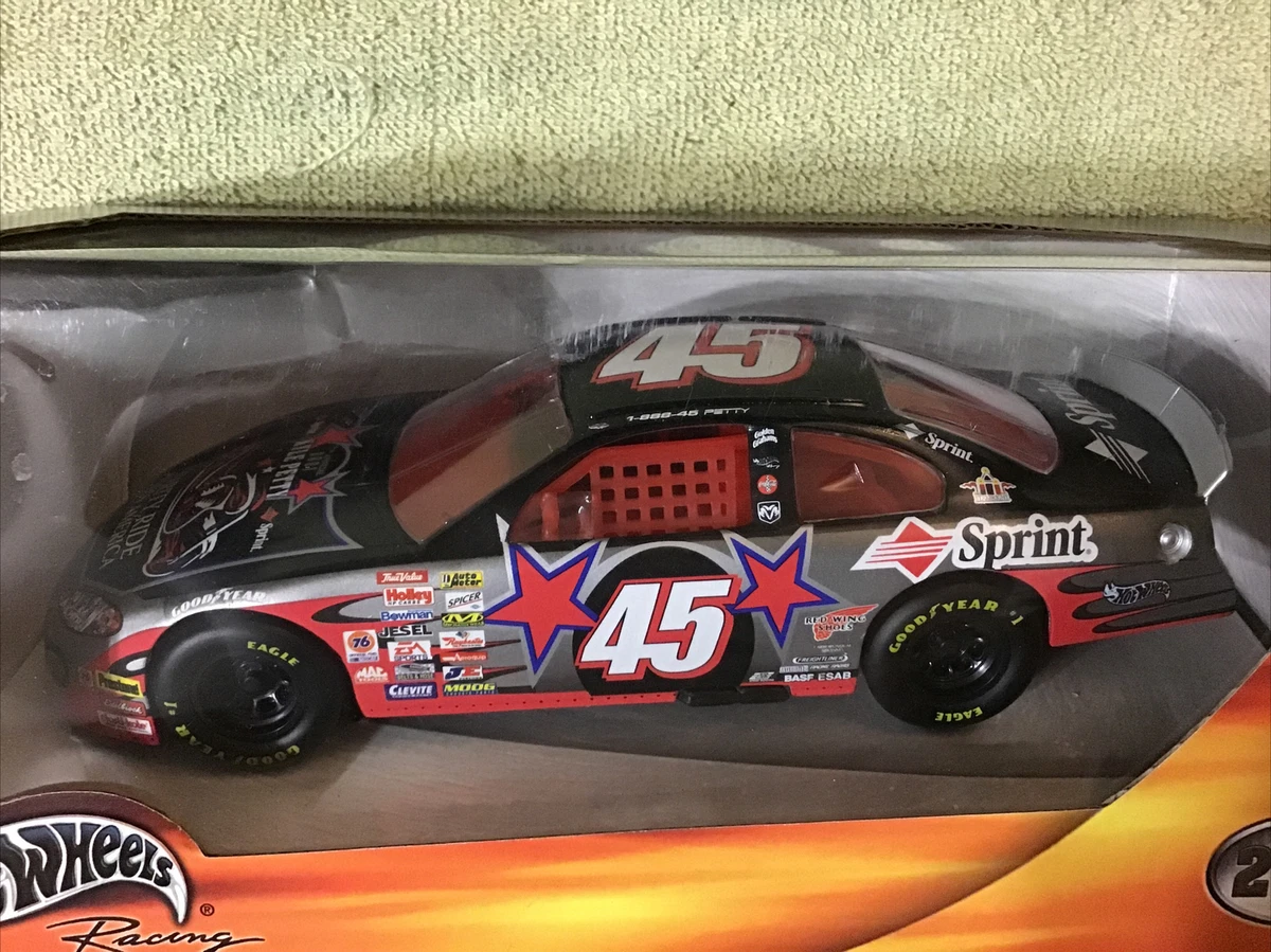 2001 Hot Wheels KYLE PETTY 45 Sprint Charity Ride 1 24 Nascar Diecast NEW