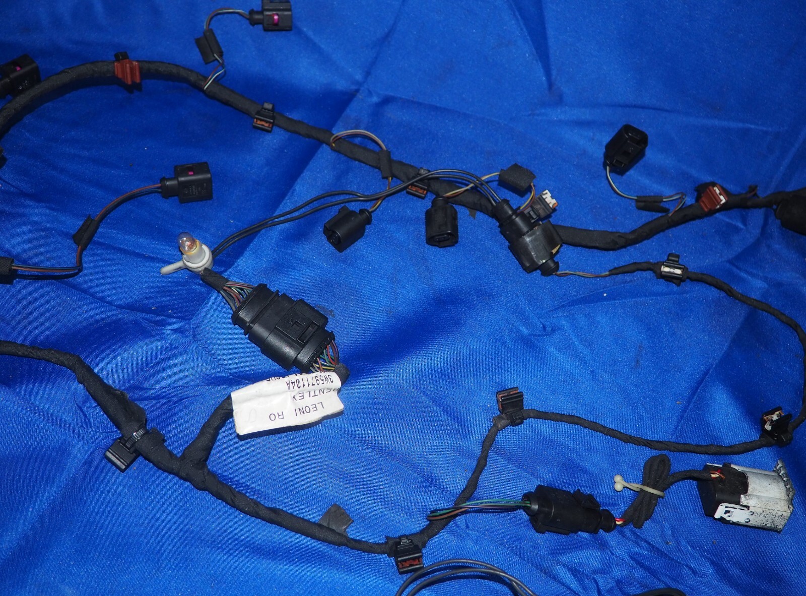 2006-2012 Bentley Flying Spur Rear Bumper Wiring Harness Assembly OEM Nice!