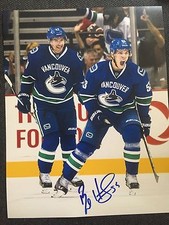 Vancouver Canucks Bo Horvat Signed Autographed 11x14 Photo COA