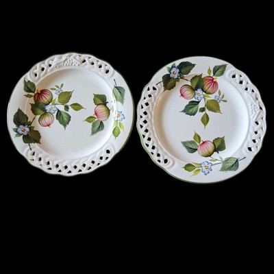 2 Brunelli 8 1/4'' Salad Plates Figs Blossoms Italy Reticulated Crazing READ