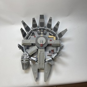 LEGO Star Wars: Millennium Falcon (7965) Set w Manuals Incompletes Read