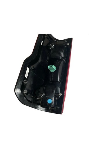 Luz trasera izquierda para conductor Ford Super Duty F250 F350 F450 F550 2023-2024 OEM PC3B - Imagen 6 de 15