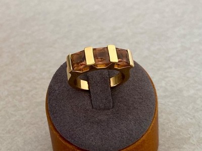 Swarovski Goldfarben Kristall Trilogie Ring Schwanenmarke Grob Cocktail Ring Größe O