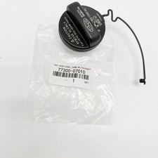 New Fuel Filler Gas Cap For 2013-14 Lexus Es350 Ls460 Gs350 77300-07010