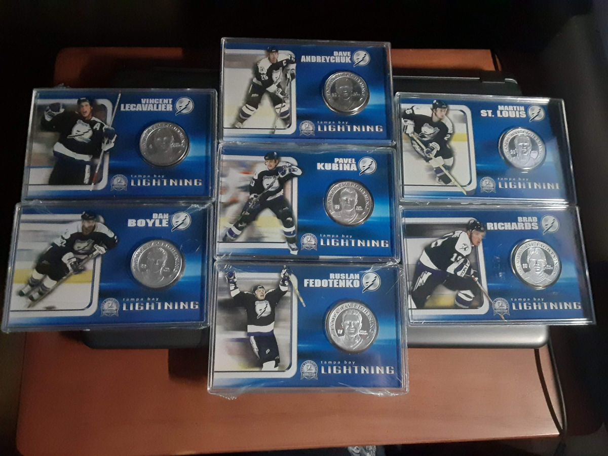 2004 Walgreens Highland Mint Stanley Cup TAMPA BAY LIGHTNING