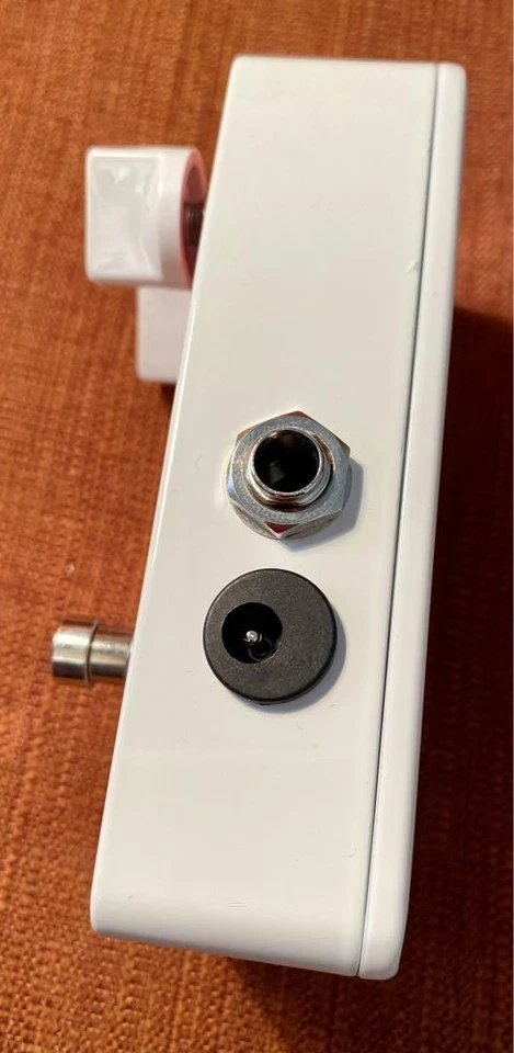 Pedal ecualizador EarthQuaker Devices Dream Crusher V2 descontinuado Foto 2 de 4