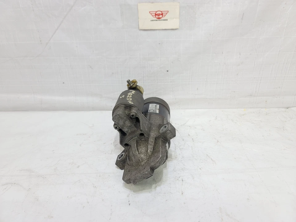 Motor de arranque Mazda 2006-2010 5 OEM L327-18-400R-0A Foto 2 de 4