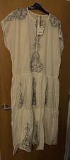 BNWT Zara Midi Dress With Embroidery Large