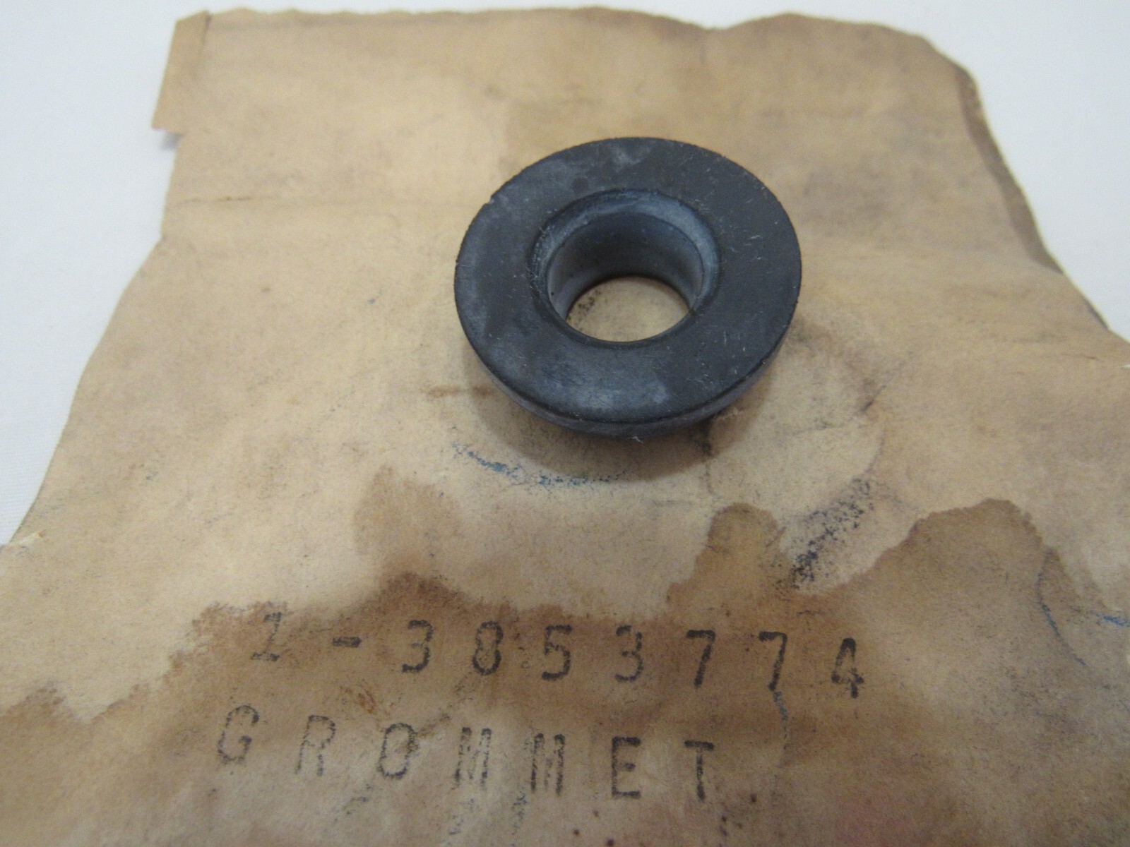 NOS 196466 Chevy II Nova Chevelle Bendix Power Brake Booster Grommet