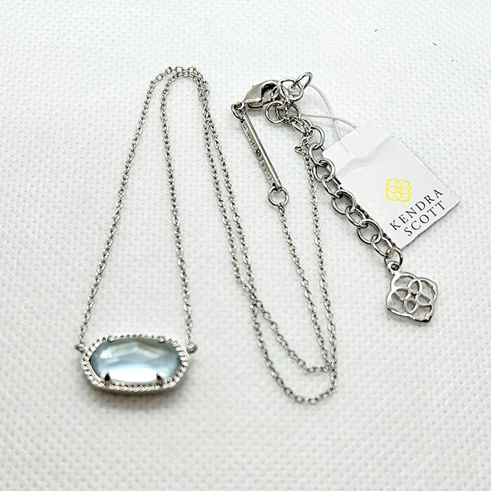 Elisa silver pendant necklace hotsell in light blue illusion