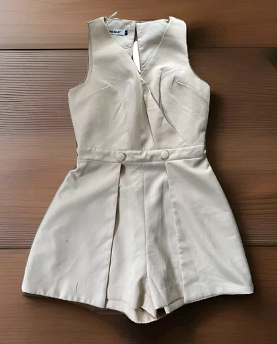 Womens Playsuit Size 8 / S Excellent Cond Light Pink Shorts Zipped