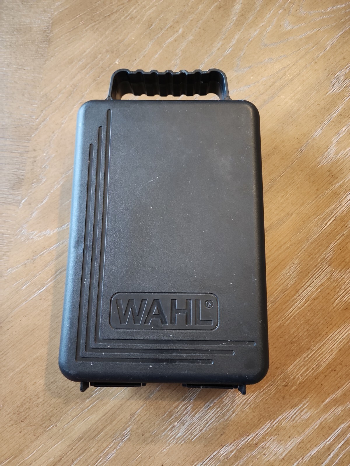 Wahl Trimmers With Guards Oil And Hard Case