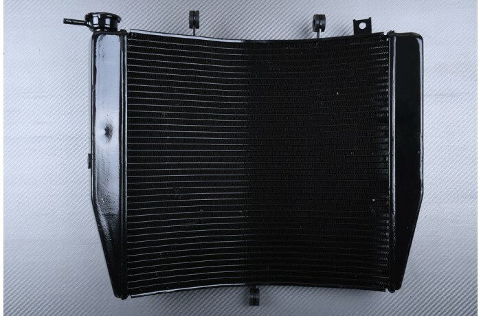 Radiateur eau KAWASAKI ZX10R pour vos sorties circuit et route 14-15