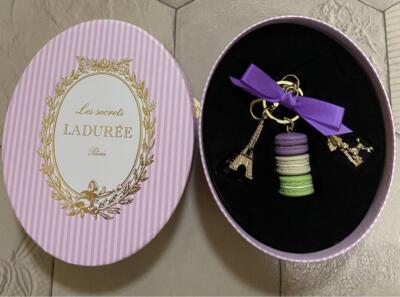LADUREE Key Chain Macarons Effiel Tower Parisienne Citron w/ Gift