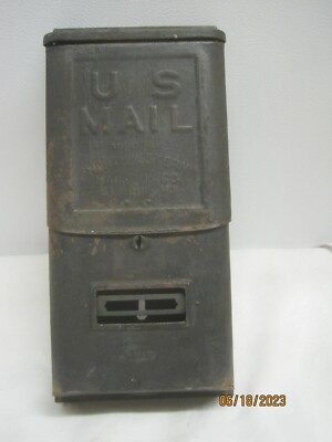 Antique 1914 Northwestern St Louis Metal U.S. Mail Letters Box