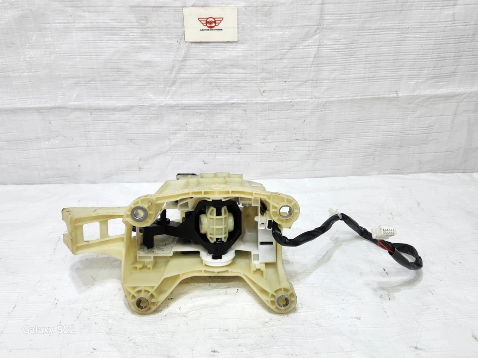 2018-2020 Mitsubishi Eclipse Cross Gear Shift Shifter Lever OEM 2400A556 - Image 4 of 4