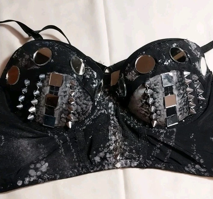 Готический бюстгальтер - зеркала и шипы - ручной работы - размер 36B - Изображение 2 из 4