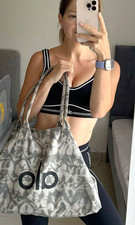 NWT ALO Yoga Gray Tie-Dye Canvas Large Tote Bag Cotton Gym Travel Carry-On