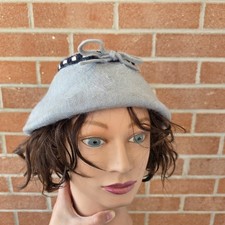 Vtg Wool Felt Cloche Bucket Hat Schoolgirl Blue Trim Ribbon READ FLAWS