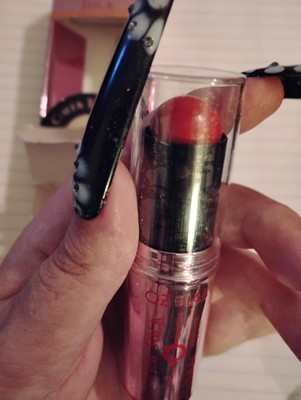 oz lab blusher stick in retro red