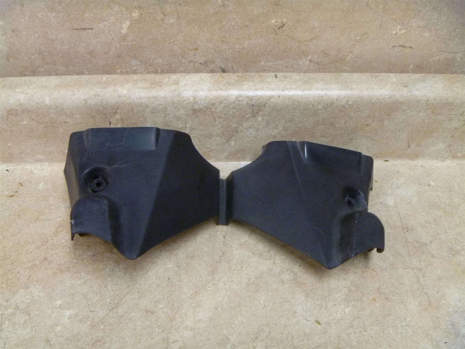 Honda 650 CX CUSTOM CX650-C Used Upper Frame Covers 1983 Vintage HB153