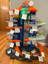 hot wheels ultimate garage t-rex replacment parts, U pick