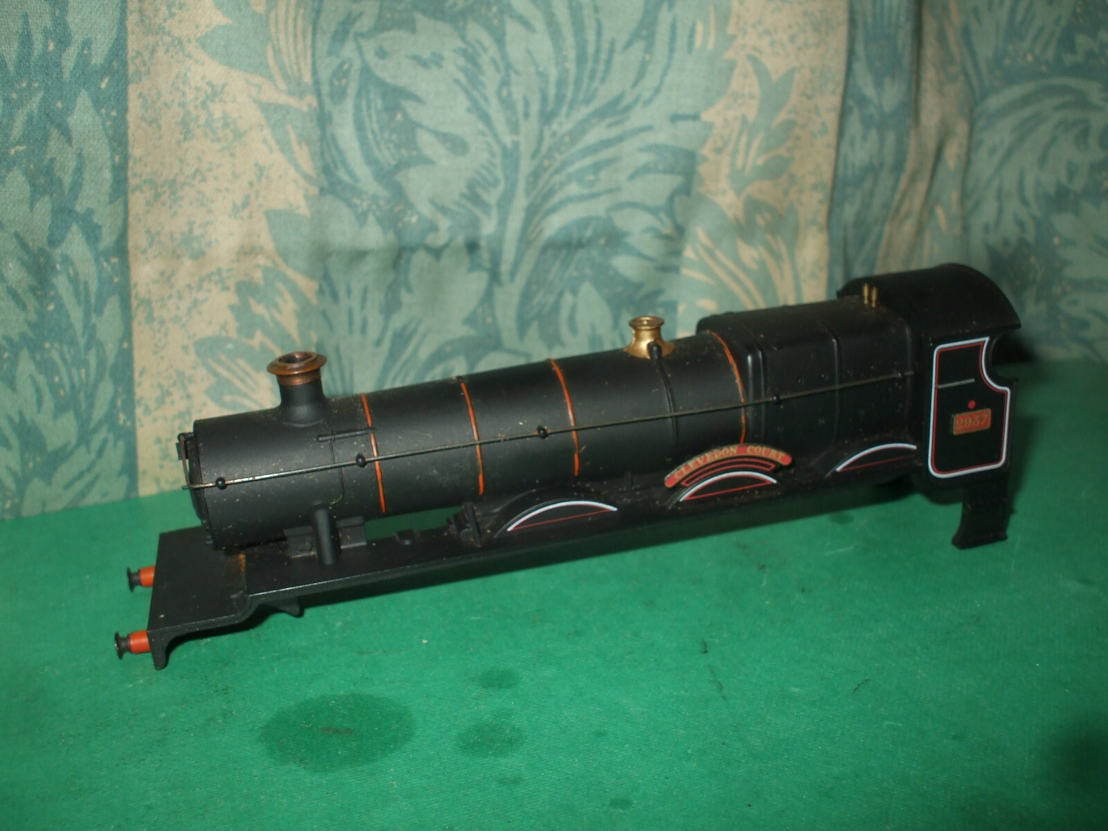 Picture 2 of 3