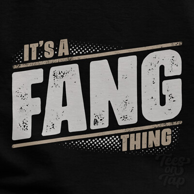 IT'S A FANG THING T-SHIRT Name Nachname lustig Familie Geschenkidee