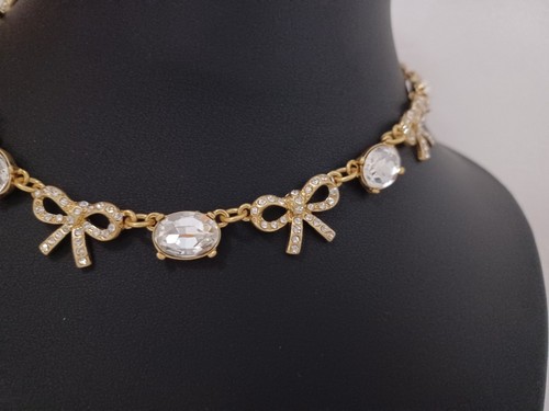 Oscar de la Renta- Collier ras de cou avec des cristaux transparents. - Foto 4 di 10