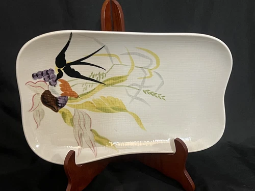 Vintage Red Wing Pottery Capistrano Slanted Bread Sandwich Serving Dish PRISTINE