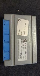 BMW 325I E46 GETRIEBESTEUERGERÄT TCU TCM 7526396 GM 96025533