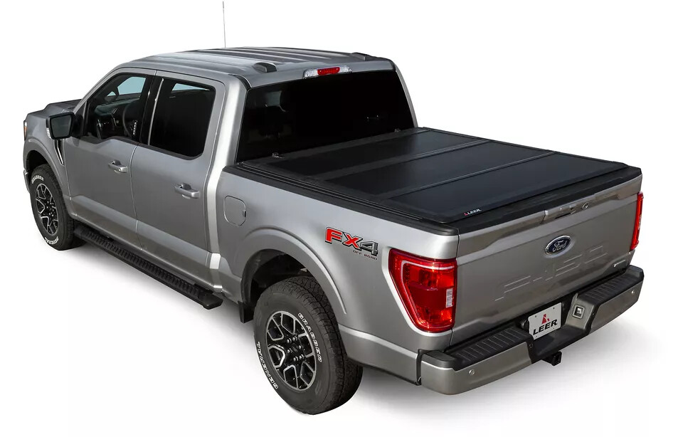 Leer Hard TriFold Tonneau Cover For 20162023 Toyota 5ft