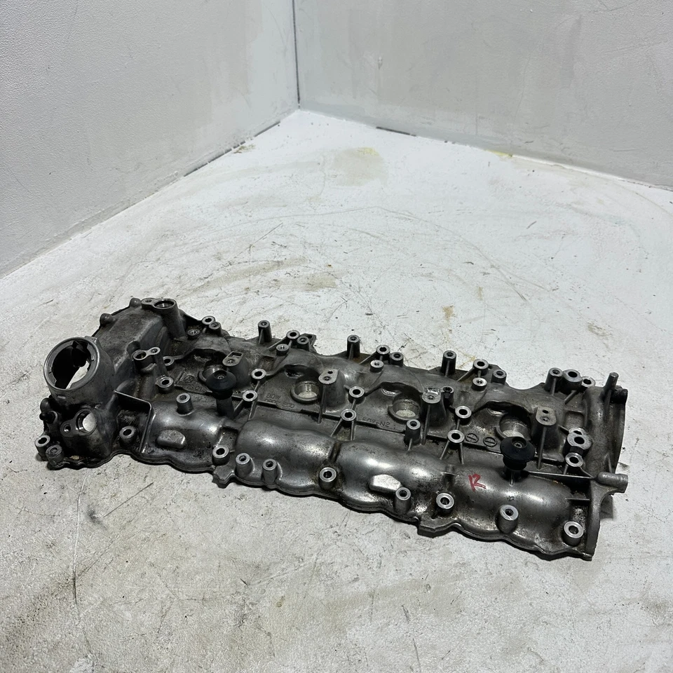 Cubierta lateral derecha culata motor 85 k millas Mercedes-Benz S550 2012-2017 OEM Foto 2 de 4