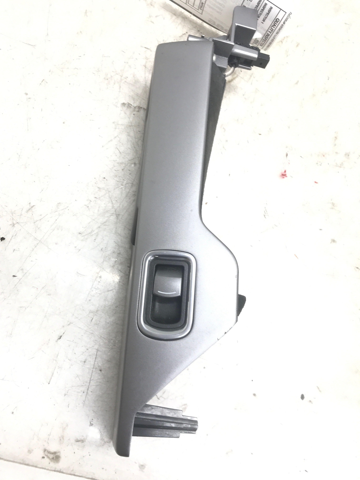 2011 ASTON MARTIN RAPIDE REAR LEFT OUTSIDE DOOR HANDLE AD4324107 OEM
